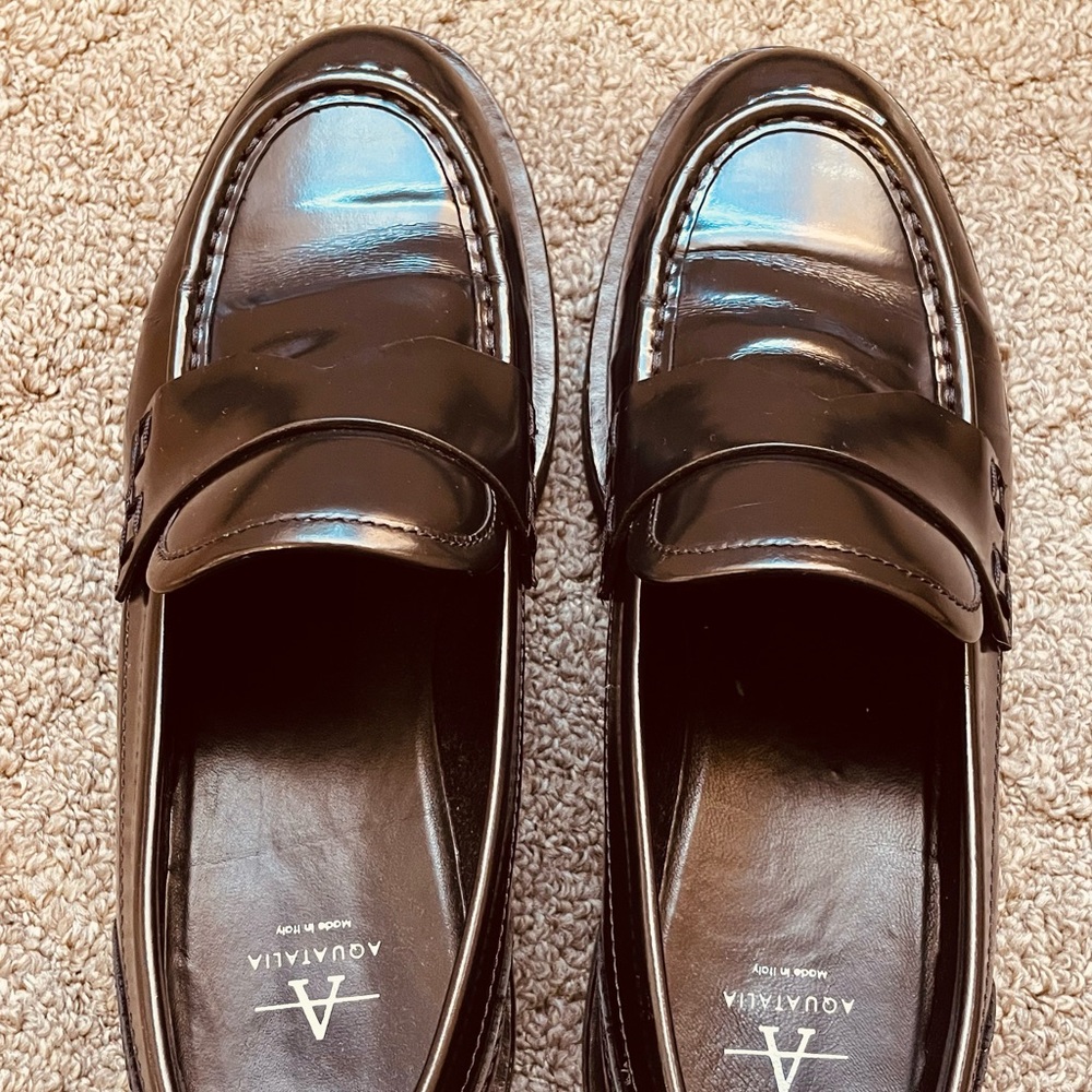 Aquatalia Women’s black loafers